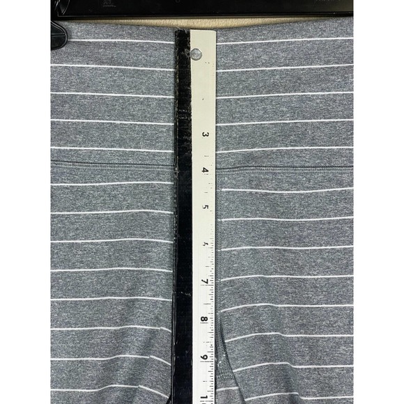 Athleta Chaturanga 7/8 Athletic Legging Pants‎ Womens S Gray Striped Stretch - Picture 4 of 11